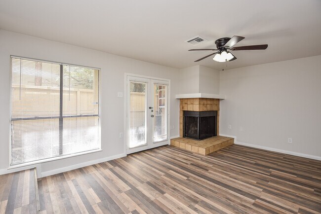 3644 Ocee St in Houston, TX - Building Photo - Building Photo