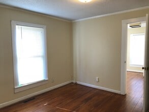 3918 N Church St in Greensboro, NC - Building Photo - Building Photo