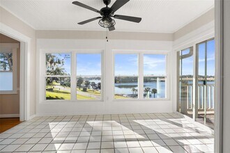 2119 E Crooked Lake Dr in Eustis, FL - Building Photo - Building Photo