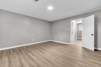 1880 Glory Cir in Memphis, TN - Building Photo - Building Photo