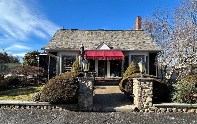 property at 990 Humphrey St