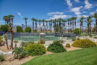 131 Desert Falls Cir in Palm Desert, CA - Building Photo - Building Photo