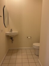 1111 S Wabash Ave, Unit 1605 in Chicago, IL - Building Photo - Building Photo