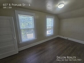 607 N Poplar St in Waukegan, IL - Building Photo - Building Photo