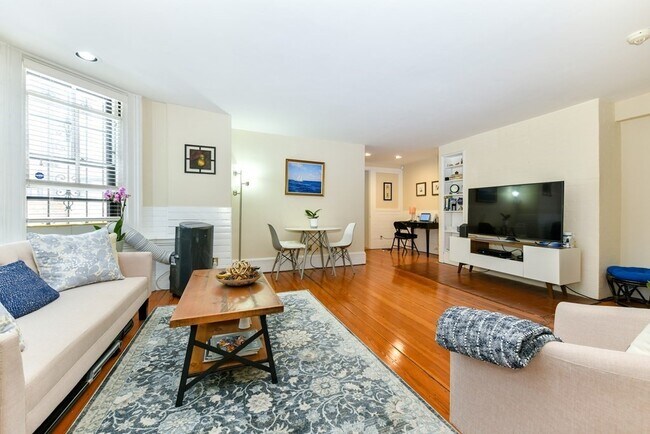 49 Beacon St in Boston, MA - Building Photo - Building Photo