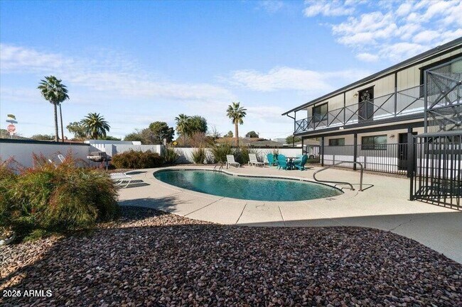property at 502 E Mariposa St