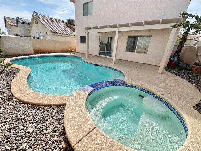 property at 7216 Winding Creek Dr