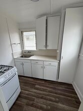 1222 15th Ave in Honolulu, HI - Building Photo - Building Photo