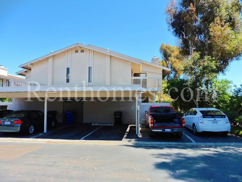 3847 Camino Lindo in San Diego, CA - Building Photo