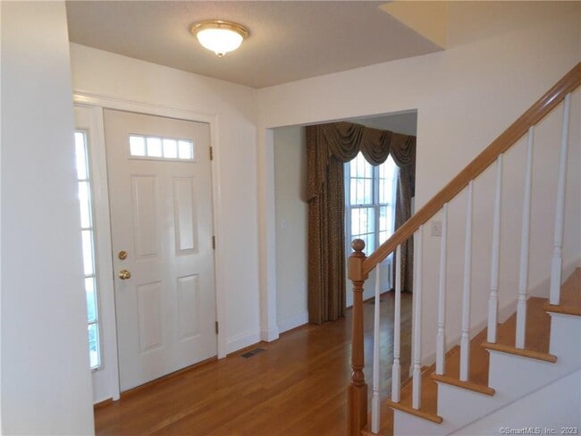 29 Skyview Terrace in Manchester, CT - Building Photo - Building Photo