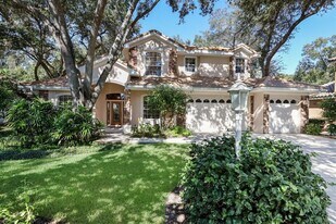 4929 Old Creek Dr in Sarasota, FL - Building Photo