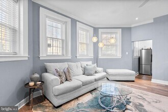 101 North Carolina Ave SE in Washington, DC - Building Photo - Building Photo