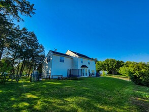 7801 Peach Blossom Ct in Harrisburg, NC - Foto de edificio - Building Photo