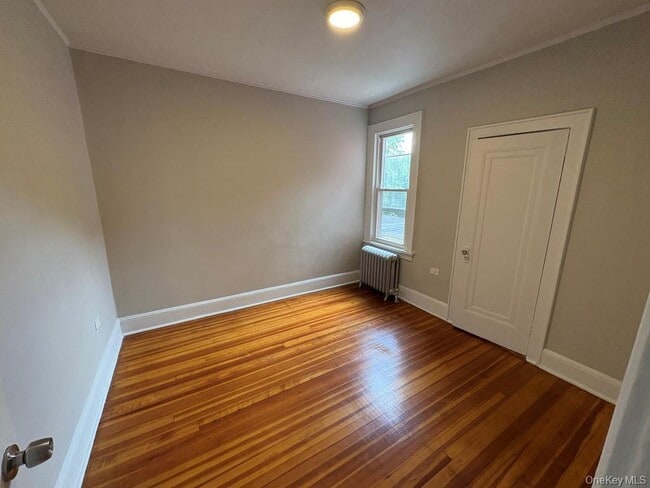 128 Park Hill Ave in Yonkers, NY - Building Photo - Building Photo