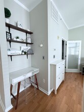 2125 Southend Dr in Charlotte, NC - Building Photo - Building Photo