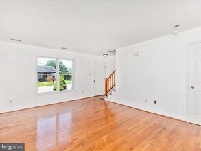 1552 Crest View Ave in Hagerstown, MD - Building Photo - Building Photo