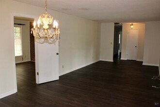 1004 Ridge Cir S in Perry, GA - Building Photo - Building Photo