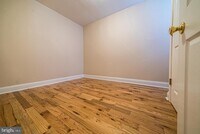 2405 S Warnock St photo'