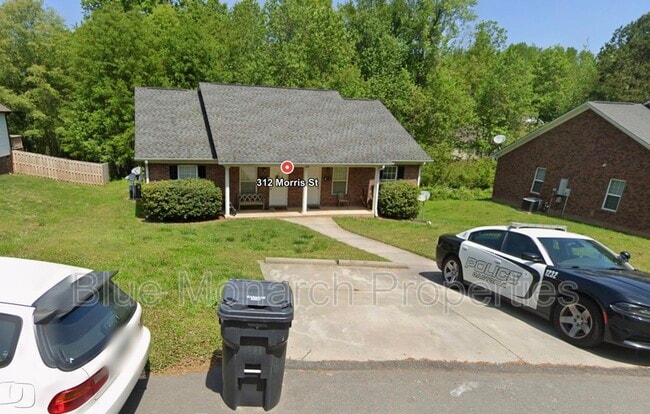 312 Morris St in Stanley, NC - Building Photo - Building Photo