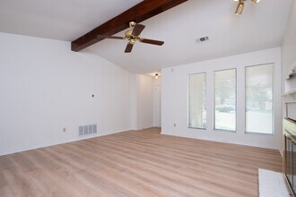 55 Oak Forest Loop in Maumelle, AR - Building Photo - Building Photo