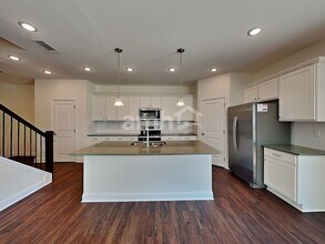5243 Blue Mountain Dr in Auburn, GA - Building Photo - Building Photo