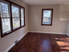 43 Broadway in Cresskill, NJ - Building Photo - Building Photo