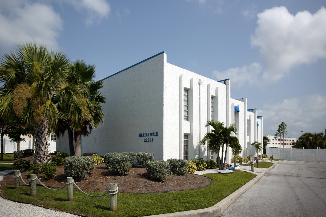 22234 Edgewater Dr in Port Charlotte, FL - Building Photo