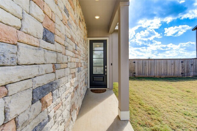 21255 Doubtful Cyn Dr in Cypress, TX - Building Photo - Building Photo