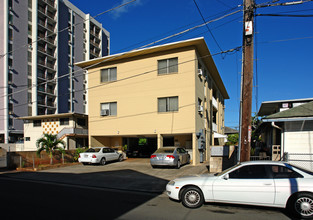 736 Alder St in Honolulu, HI - Building Photo - Building Photo