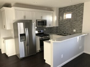 Juniper in San Diego, CA - Building Photo - Building Photo