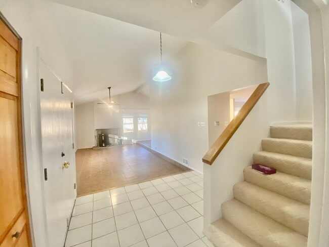 120 S Fox Rd in Sterling, VA - Building Photo - Building Photo