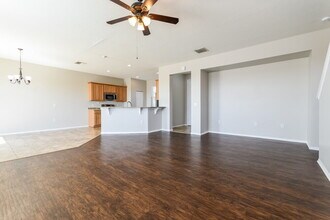 2394 Yellow Grass Ct in Apopka, FL - Building Photo - Building Photo