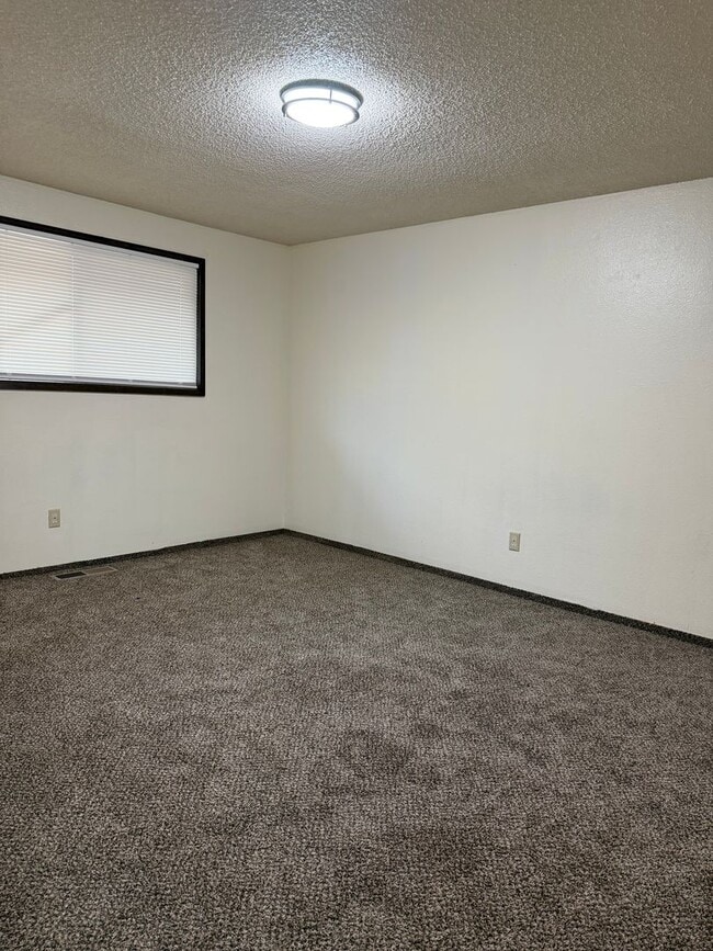 property at 204 NW 14th St