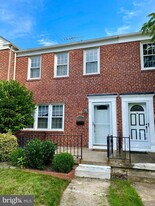 8139 Clyde Bank Rd in Towson, MD - Building Photo
