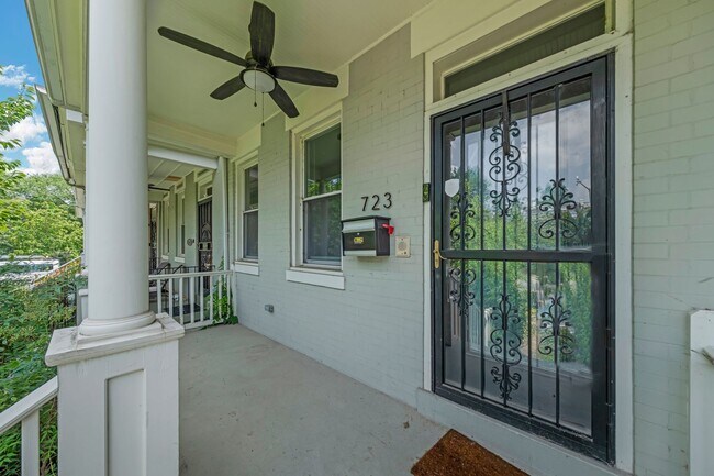 property at 723 K St NE