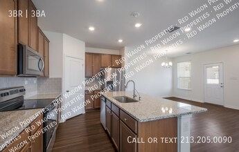 3975 Gentle Mdw in New Braunfels, TX - Building Photo - Building Photo