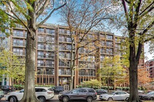 1001 26th St NW in Washington, DC - Building Photo