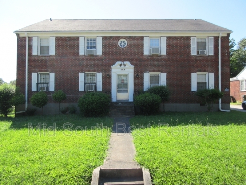 143 N Merton in Memphis, TN - Foto de edificio