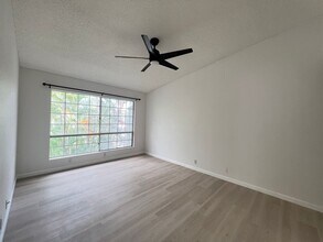 480 Mananai Pl in Honolulu, HI - Building Photo - Building Photo