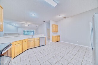 4716 E Catbrier Ct in Jacksonville, FL - Building Photo - Building Photo