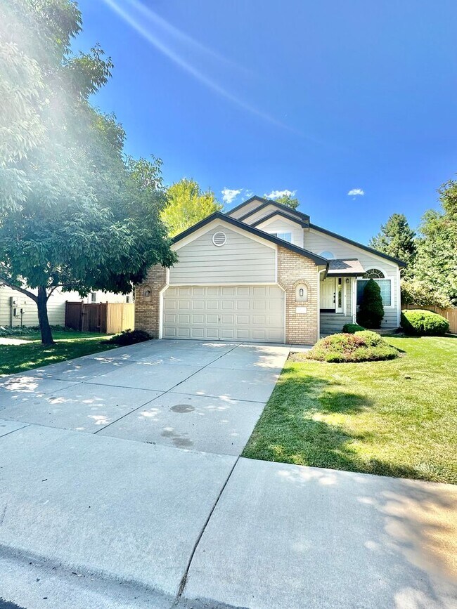 5201 Trappers Creek Ct