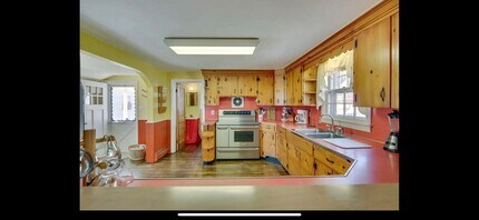 6346 Cropper St in Chincoteague, VA - Building Photo - Building Photo