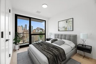 27-10 37th Ave in Queens, NY - Building Photo