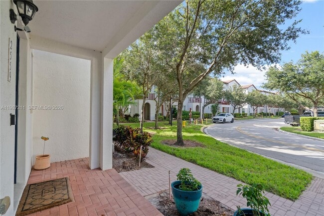 2559 SW 119th Terrace in Miramar, FL - Building Photo - Building Photo