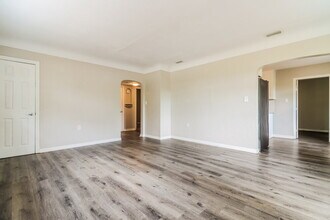 635 38th St S in St. Petersburg, FL - Building Photo - Building Photo
