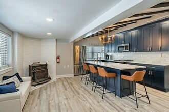 5708 Park Blvd in Wildwood Crest, NJ - Building Photo - Building Photo