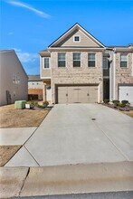 2240 Mulsanne Dr in Lithonia, GA - Building Photo - Building Photo