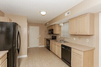 10404 Wilson Glen Dr in Charlotte, NC - Building Photo - Building Photo