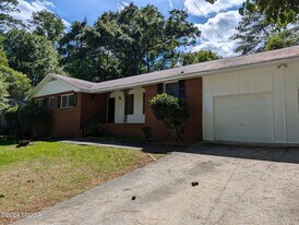 2971 Crestline Dr in Macon, GA - Building Photo