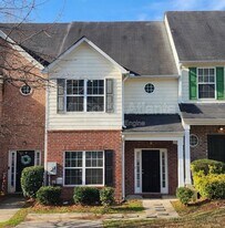 288 Brookview Dr in Riverdale, GA - Building Photo